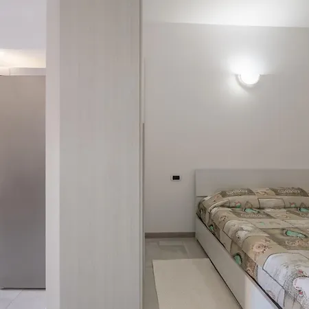 Apartment Dimoras Monolocale Confortevole Olbia