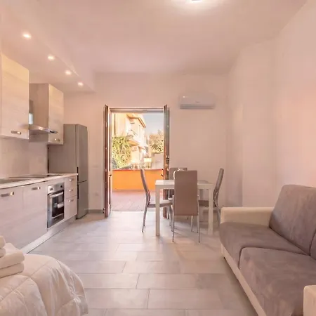Dimoras City Center Studio Apartament *